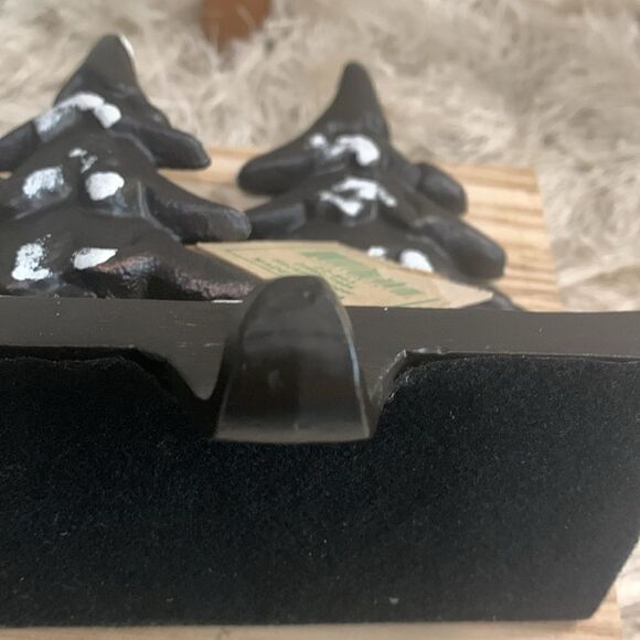 Park Designs Goldsboro, NC Cast Metal Glitter Trees Stocking Hanger - Picture 13 of 17